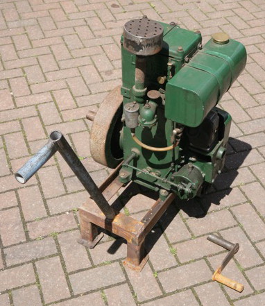 Lister D stationary engine on trolley
